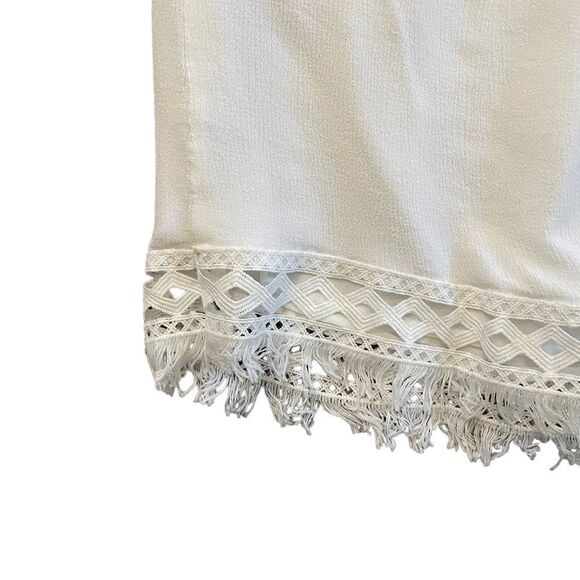 MISS ME Cropped White Blouse Size Large - Picture 3 of 7